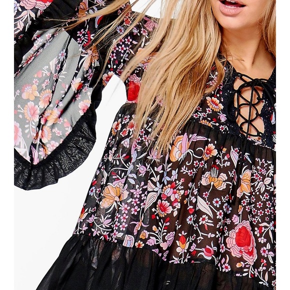 BOOHOO Aimelia Woven Printed Oversized Tunic NWT🏷 - Picture 8 of 9